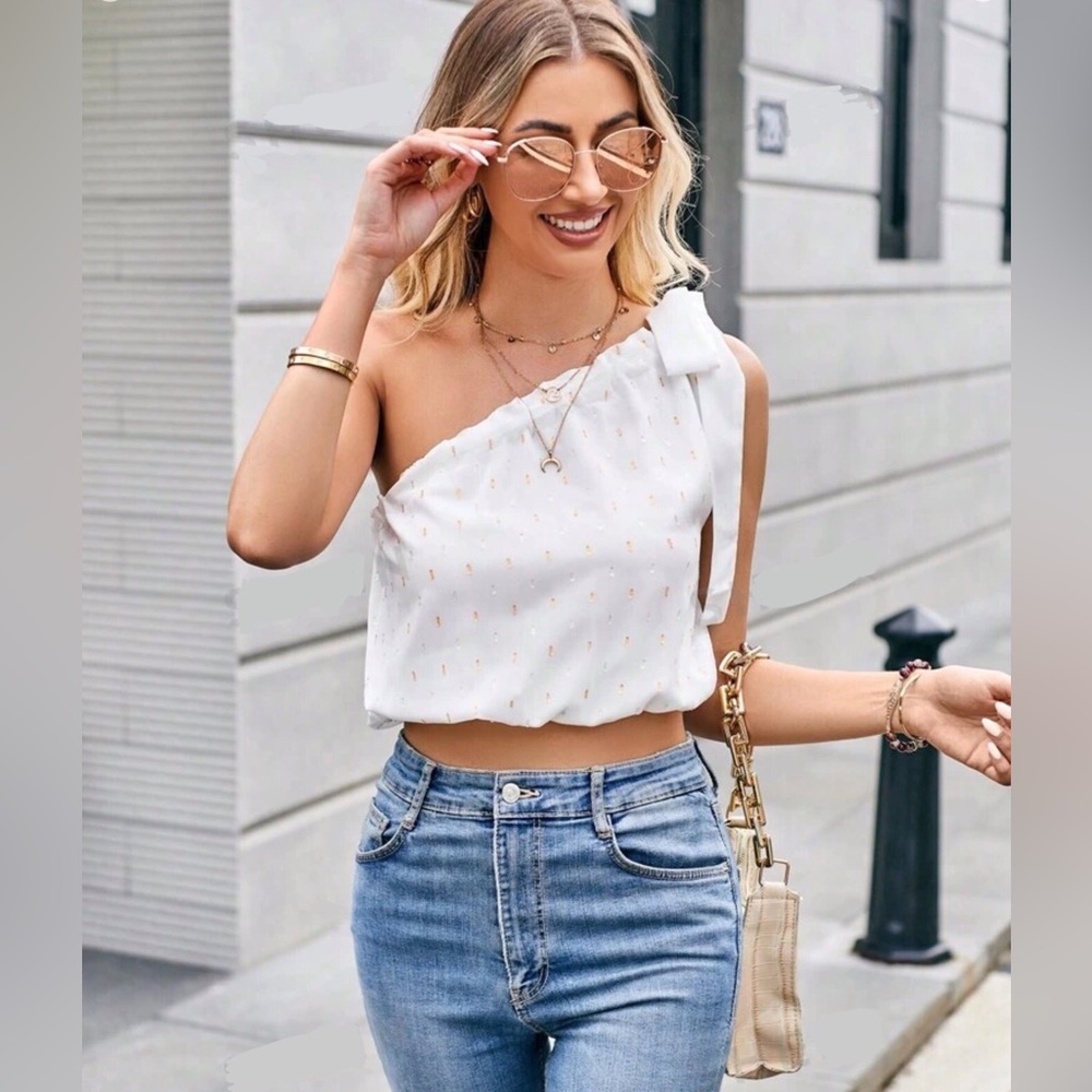 White Summer One Shoulder Top With a Bow